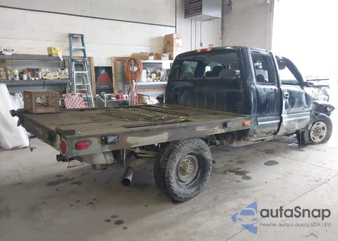 2005 Chevrolet Silverado 2500Hd Ls z USA, uszkodzony, nr VIN 1GCHK29U25E331803